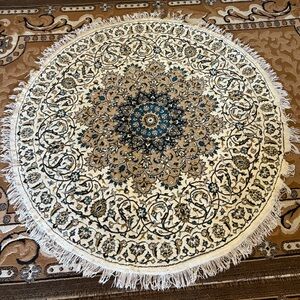 Authentic Persian Circular Rug (Handmade)